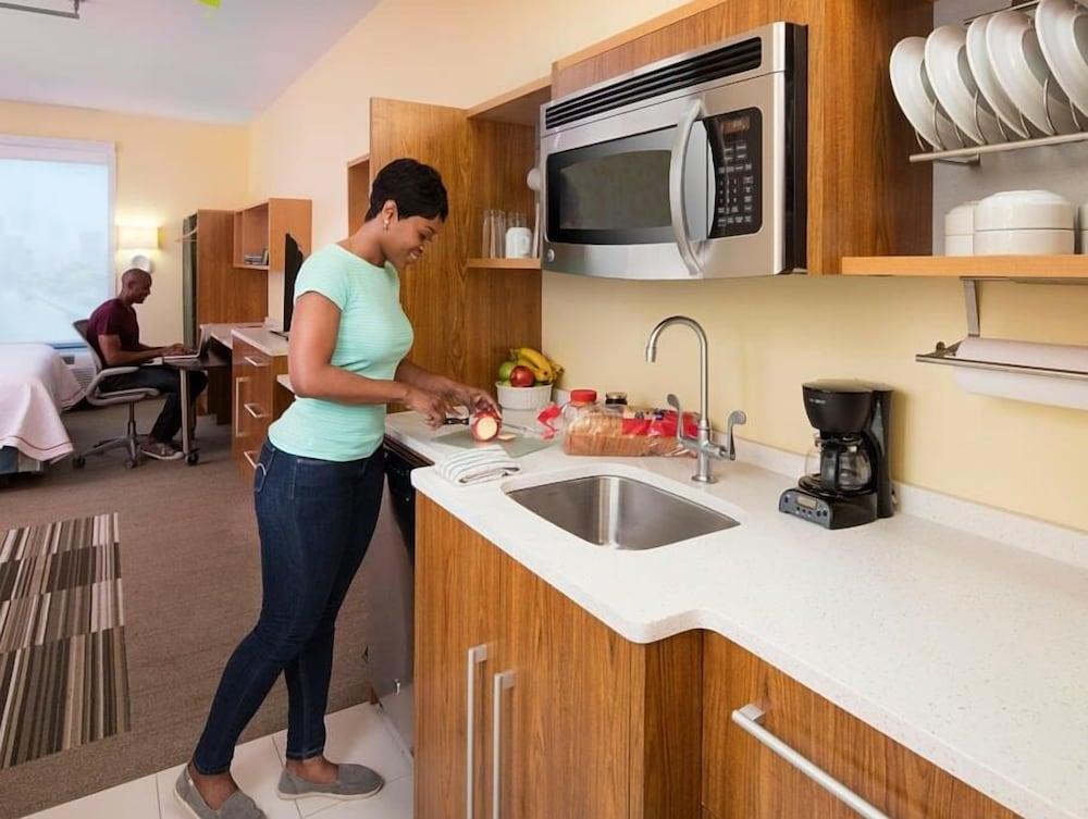 Home2 Suites By Hilton Sugar Land Rosenberg Greatwood Buitenkant foto