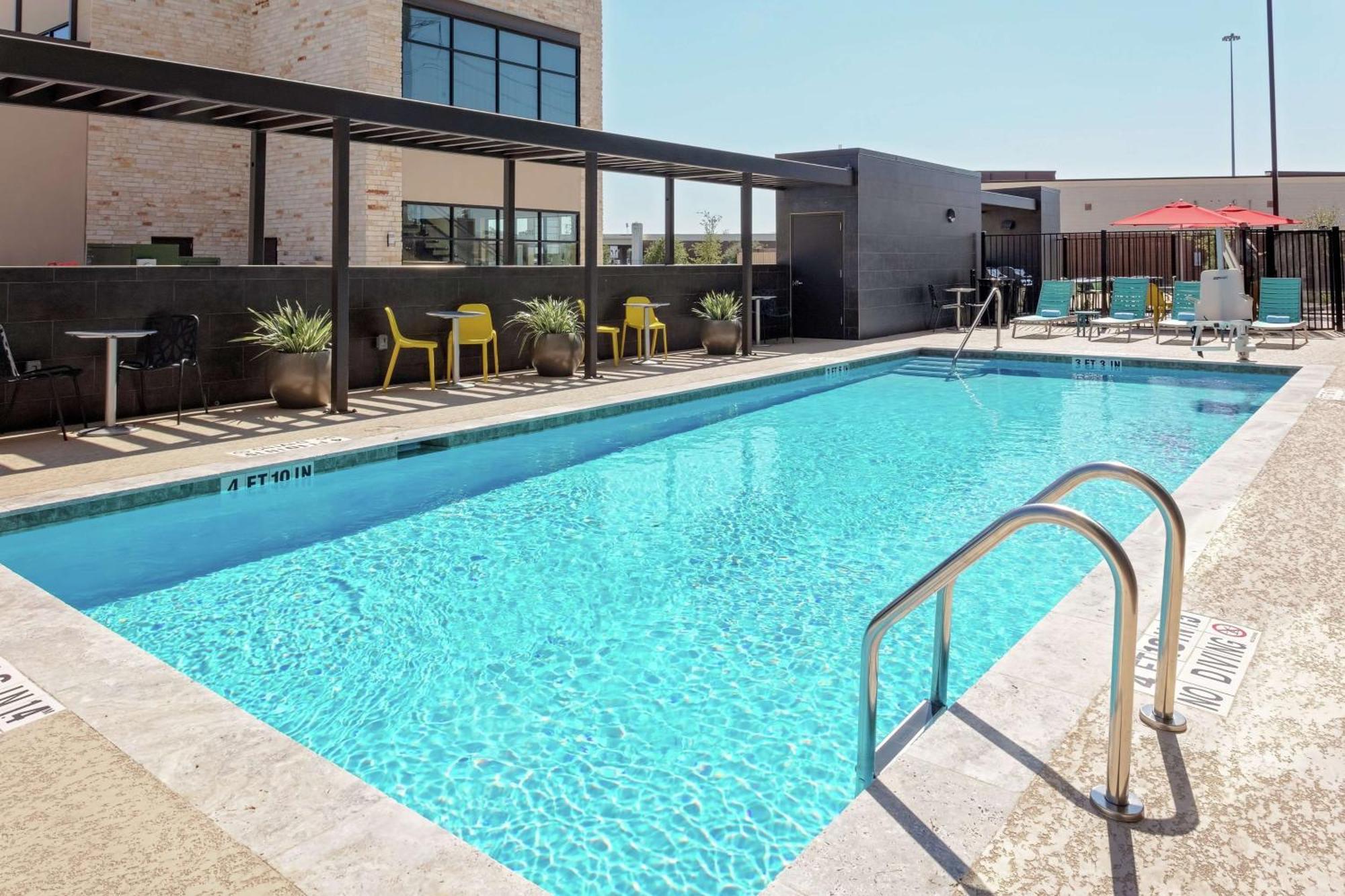 Home2 Suites By Hilton Sugar Land Rosenberg Greatwood Buitenkant foto